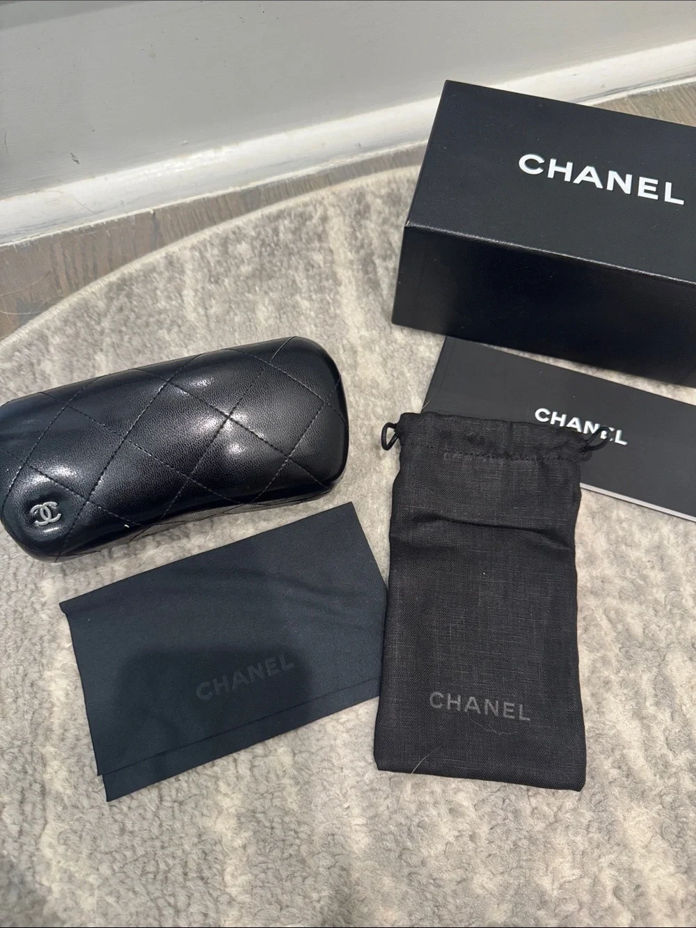 CHANEL Black Oversized cat eye Sunglasses (with box, case, pouch, etc)